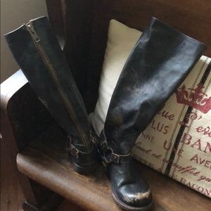 Brown leather Freebird by Steven boots.